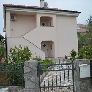Appartments Dobby Appartamento Vrh (Krk)