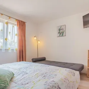 Enjoy And Relax Appartamento Cres
